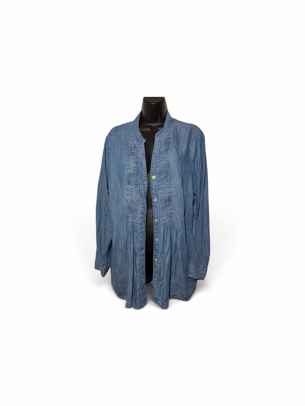 Soft Surroundings Chambray Button-Front Shirt in Light Blue